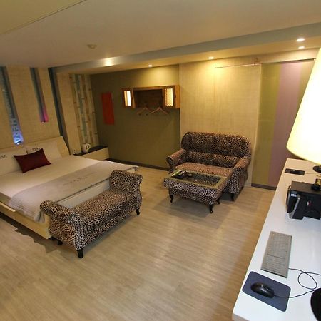 โรงแรมเฮรา แทกู ห้อง รูปภาพ