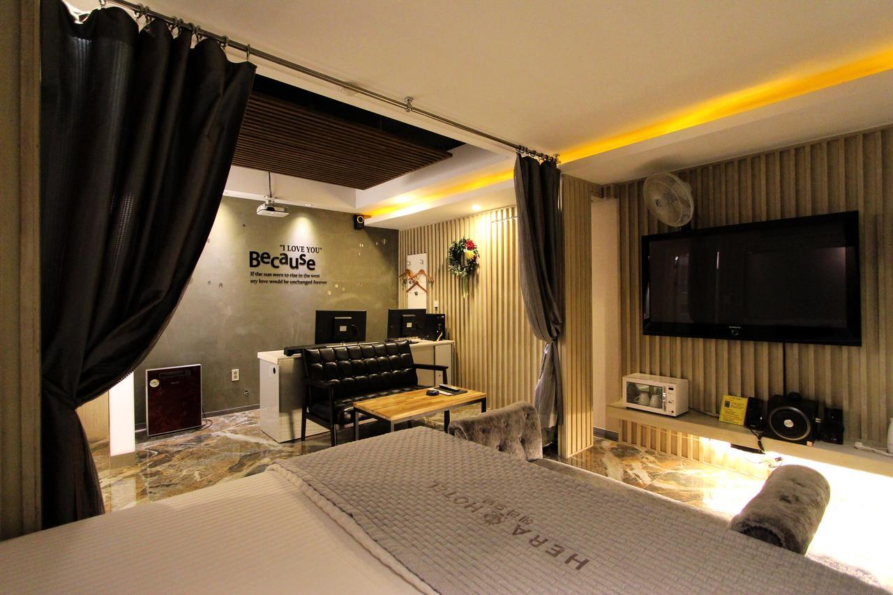 โรงแรมเฮรา แทกู ภายนอก รูปภาพ