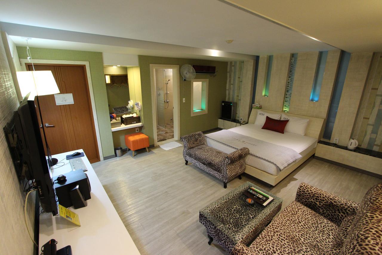 โรงแรมเฮรา แทกู ภายนอก รูปภาพ