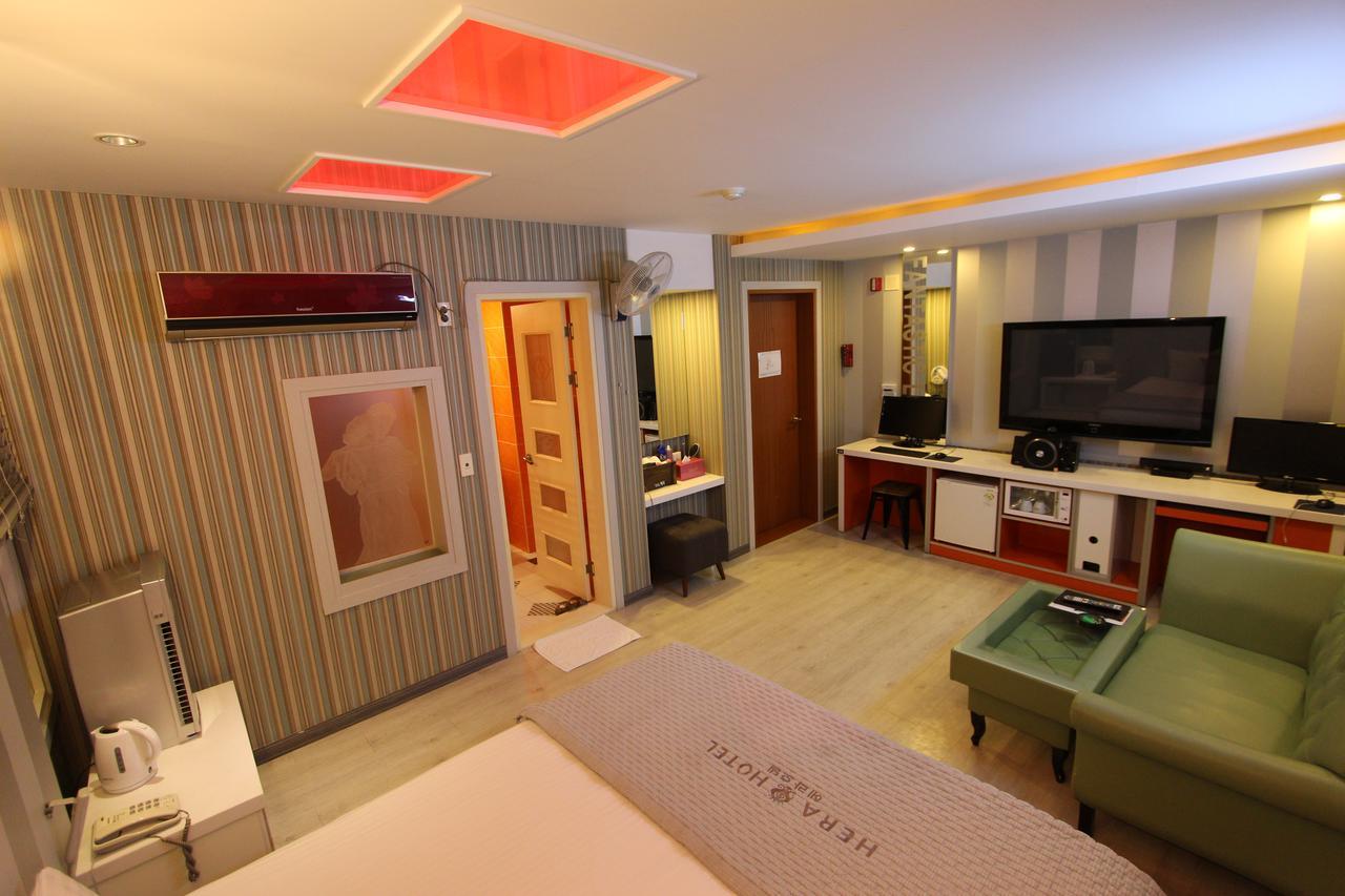 โรงแรมเฮรา แทกู ภายนอก รูปภาพ